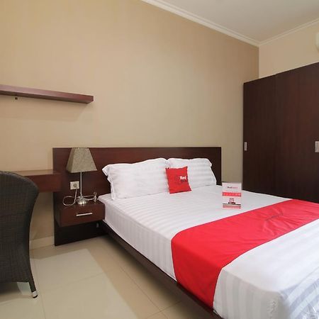 Reddoorz Plus Near Ambassador Mall Dżakarta Zewnętrze zdjęcie